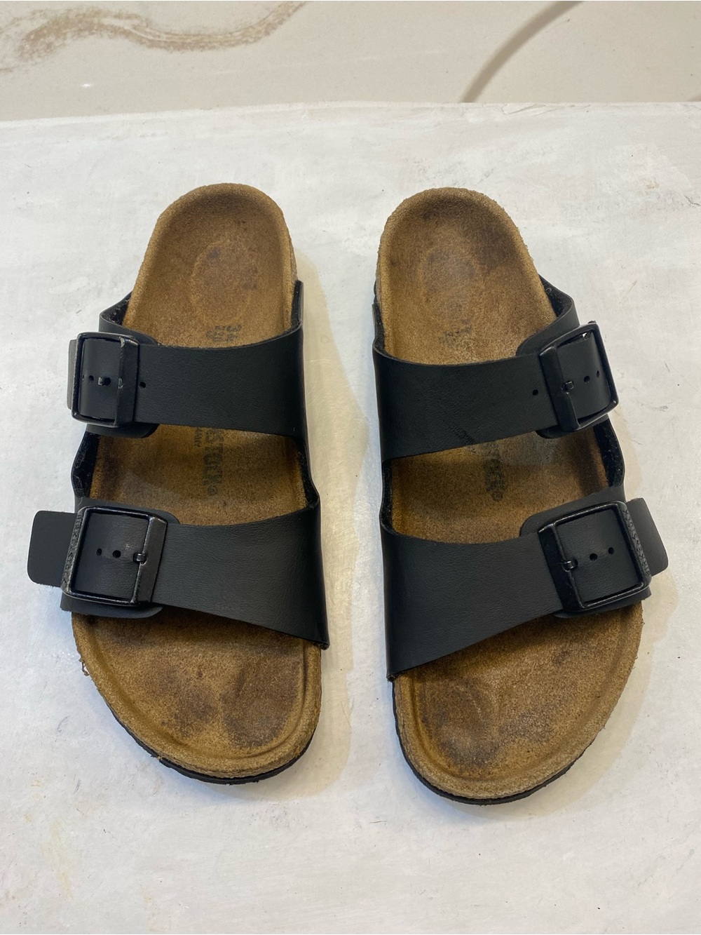 Birkenstock Arizona Size 34, women size 3, Men’s size 1 for child/youth - Picture 8 of 9
